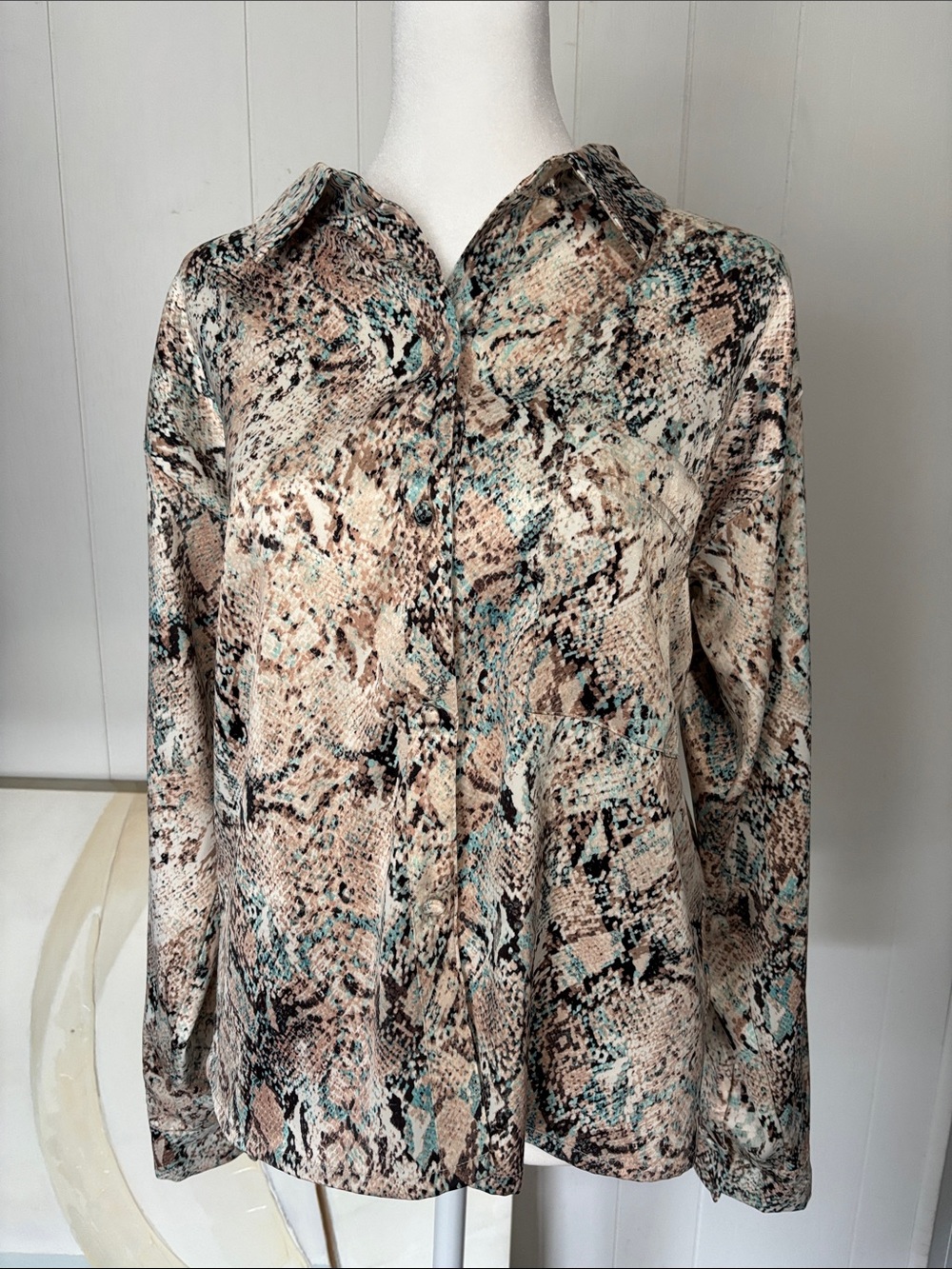 AFRM Beige Snake-Print Button-Front Blouse with Aqua Accents